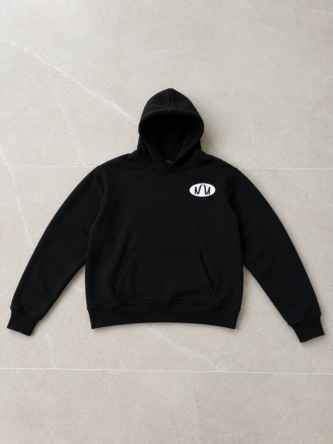 NN#2 Tracksuit NocheNoir — Hoodie negra con logo NN